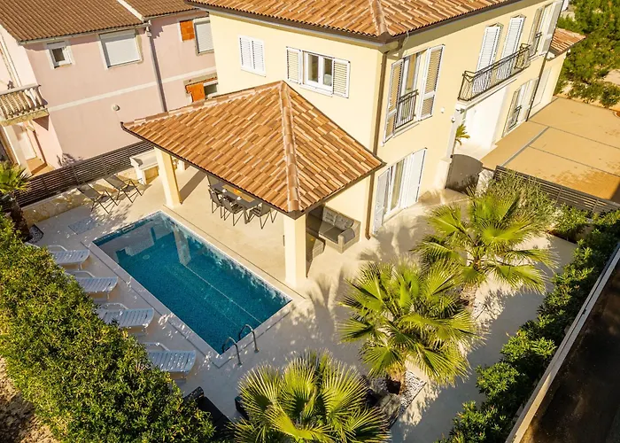 Luxury Villa Agape Ellita