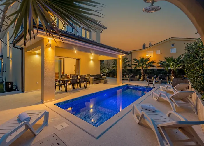 Luxury Villa Agape Ellita