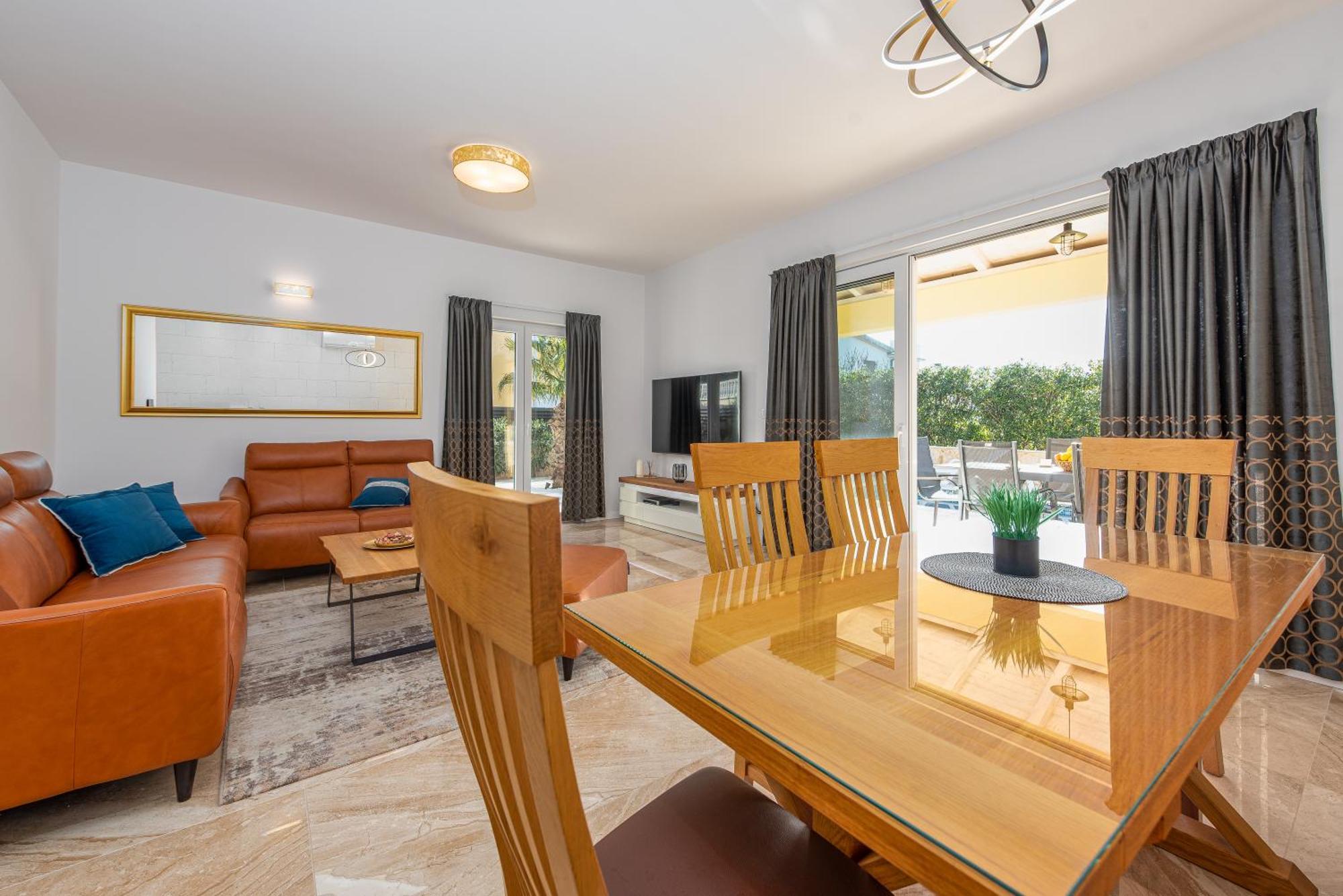 Villa Luxury Agape Ellita Vir