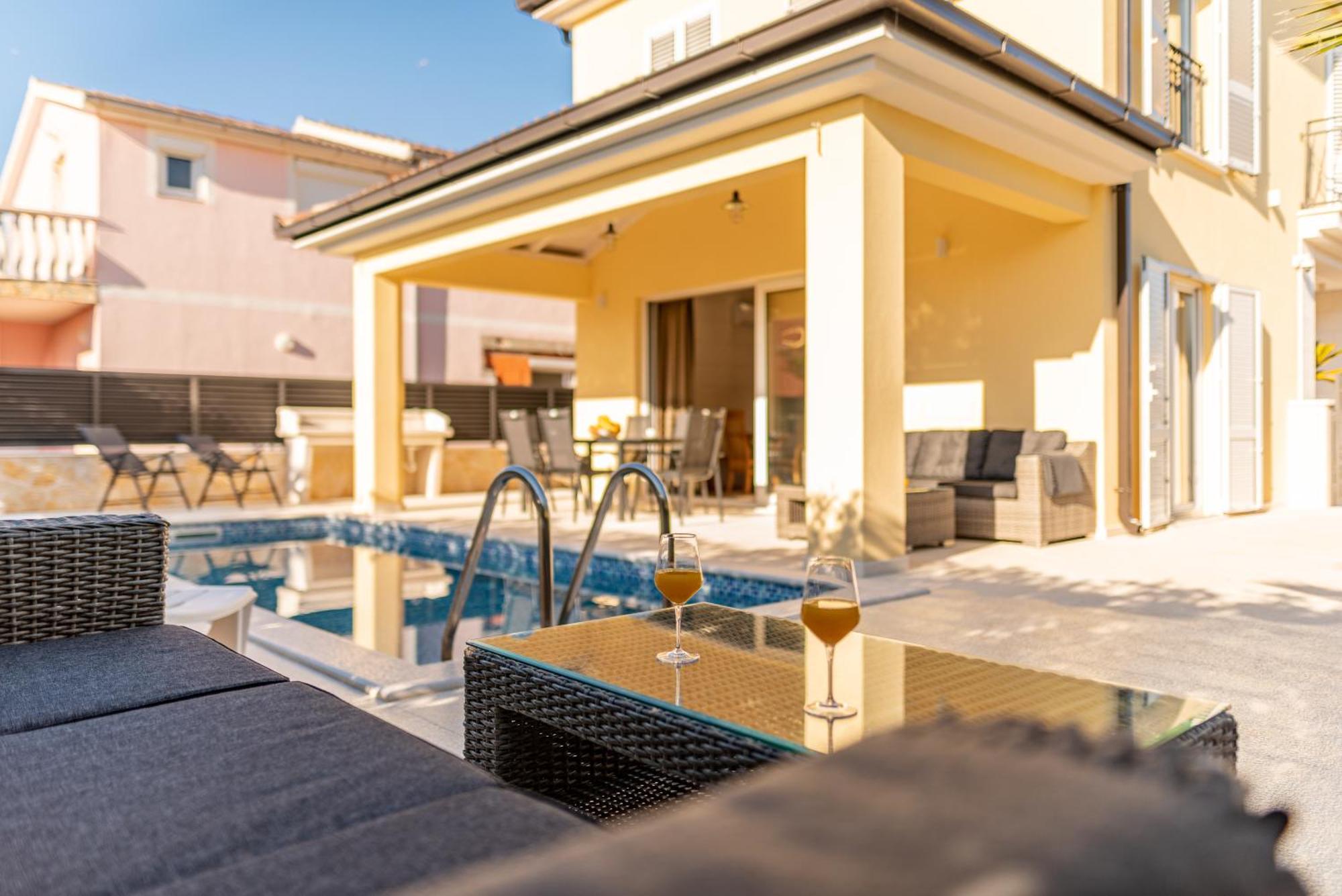 Luxury Agape Ellita Villa *